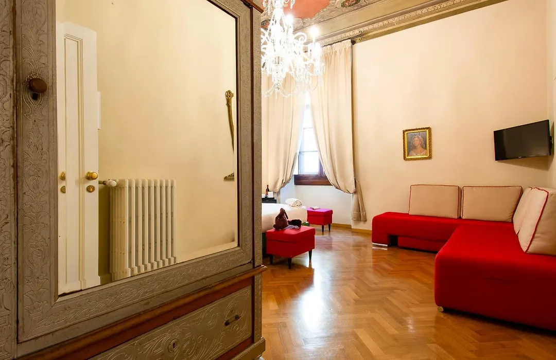 N4U Guest House Florence-1